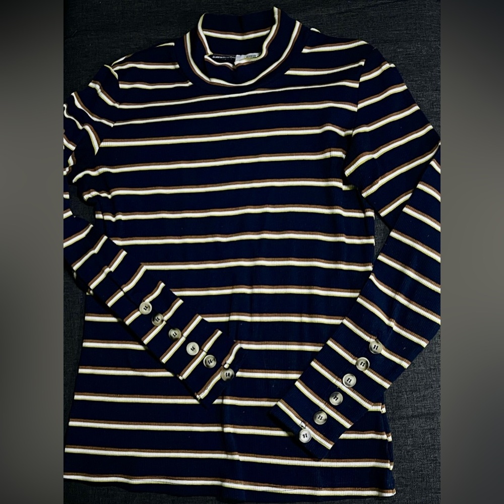 Heartloom long sleeve shirt